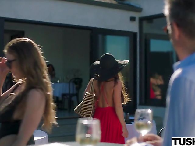 Big tits anal threeway with Abigail Mac and Lena Paul