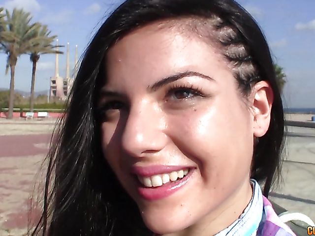 Teen Paula displays her hot ass and gets banged