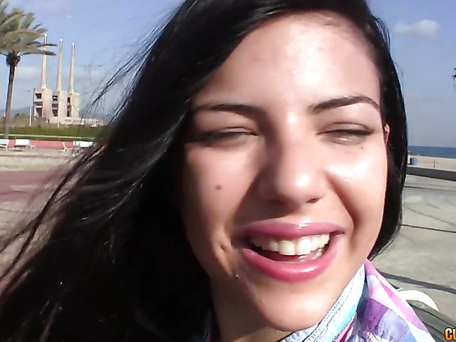 Teen Paula displays her hot ass and gets banged