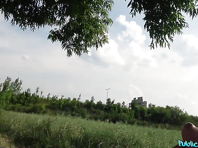 French girl Sophia Laure is going fuck for money