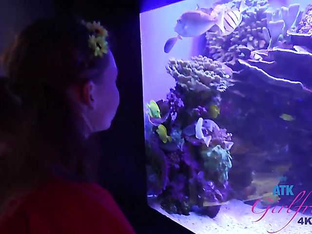 PInk pussy redhead Athena gets fingered in her car