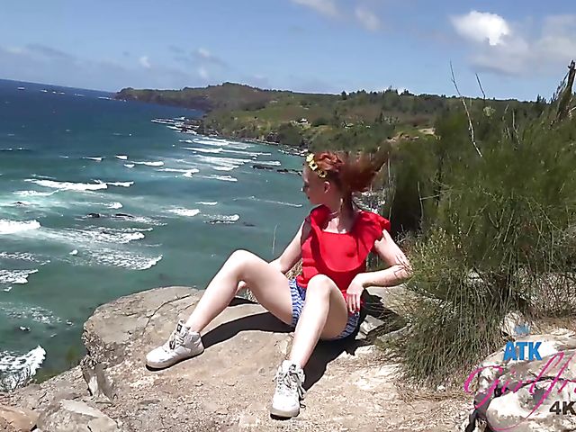 PInk pussy redhead Athena gets fingered in her car