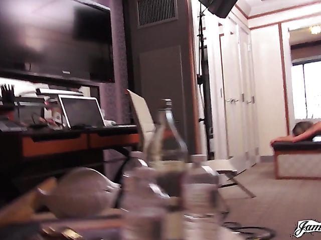 Teen girls April Harmon and Sophia Grace suck black and white cocks