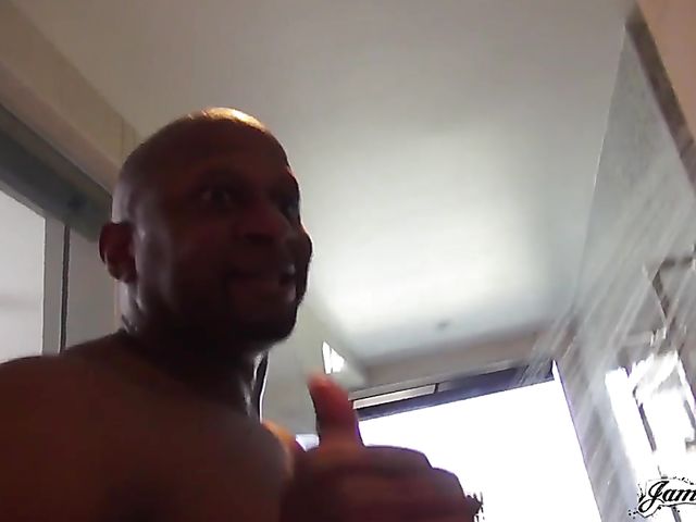 Teen girls April Harmon and Sophia Grace suck black and white cocks