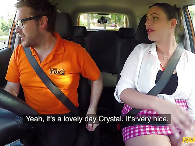 Big tits chubby girl Crystal Smith learns to drive