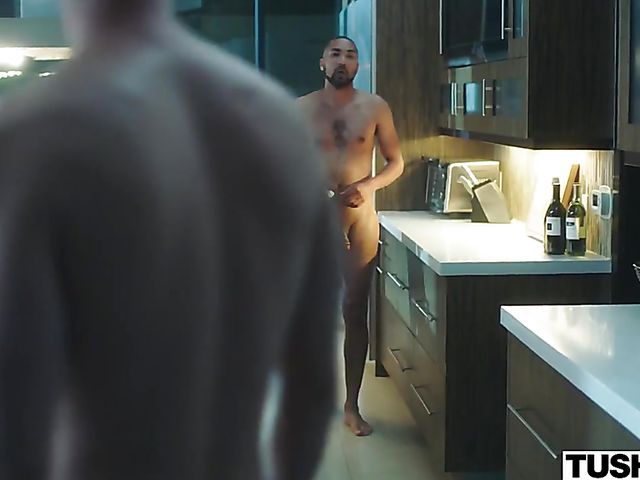 Lesbian ass worship with Abigail Mac and Kissa Sins