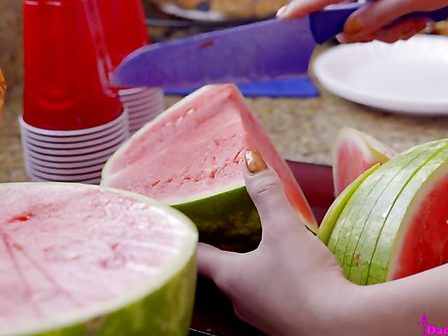 Kitchen anal with his stepdaughter Whitney Wright in front of her friends