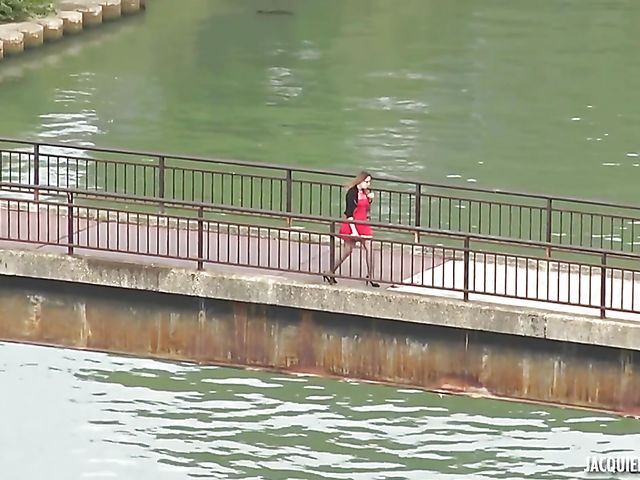 French DP with 28-year-old slut Sandra