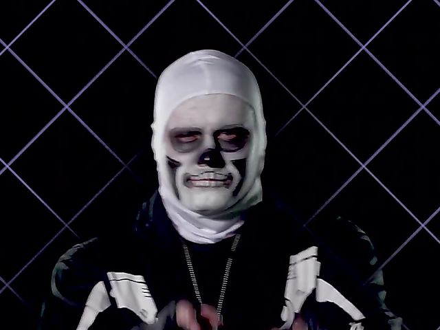 Fortnut porn parody with busty April O'Neil