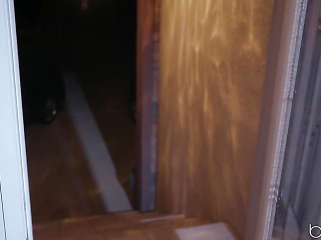 Black cock slut Kimber Woods gets it