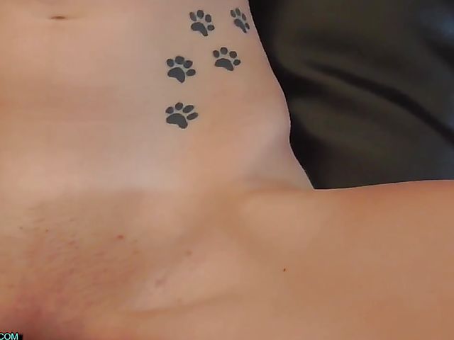 Young skinny girlfriend Kyler Quinn blows and fucks