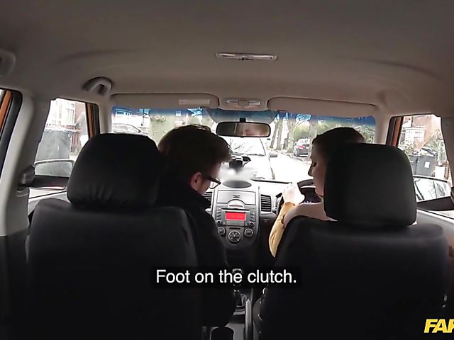 Tattooed BBW Estella Bathory fucking instead of driving