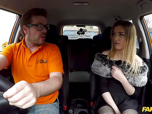 Pantyhose sex in the car with driving school student Rhiannon Ryder