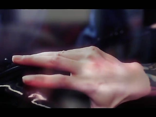 Close up pussy pounding with tattooed Holly Dee