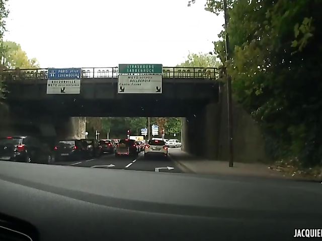 Skinny mature Jenny loves to fuck in her 45