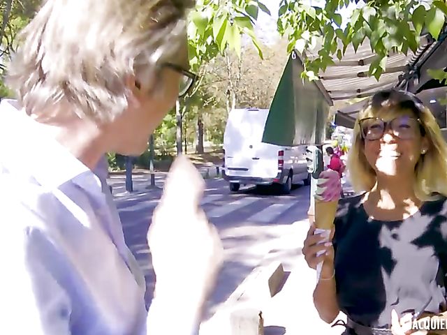 Jacquie et Michel threesome with 33-year-old Rose