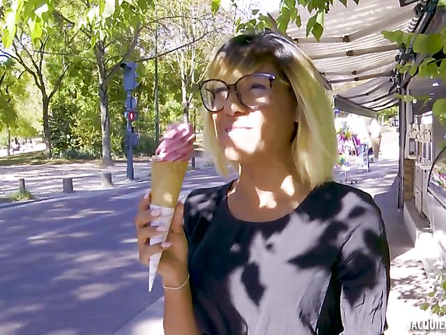 Jacquie et Michel threesome with 33-year-old Rose