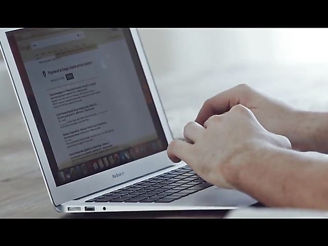 Hot babe in pink bikini Lexi Layo gets it on