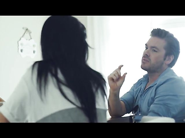 Hot babe in pink bikini Lexi Layo gets it on