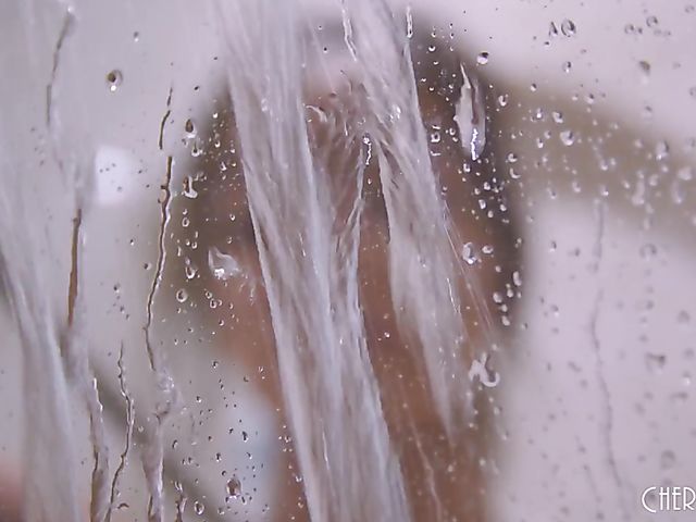 Shower sex with wet teen Emily Willis