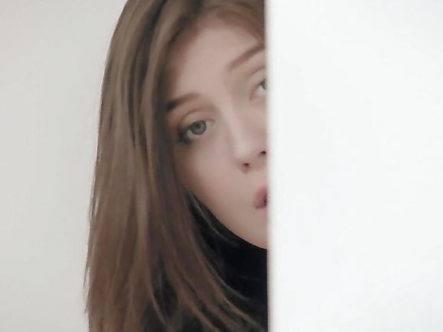 Teen and MILF threesome with Cherie DeVille and Jojo Kiss 