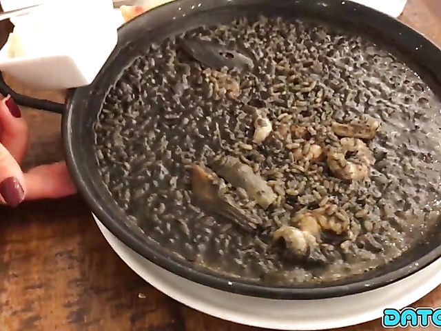 First date fuck with an asian hottie