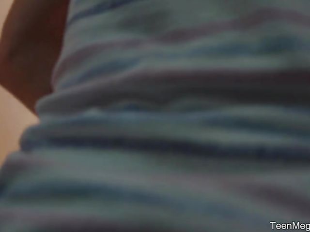 Guy helps horny brunette teen Felicia Rain 