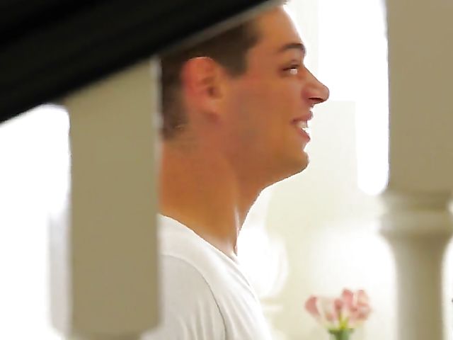 Horny mature Keli Richards and her boy toy