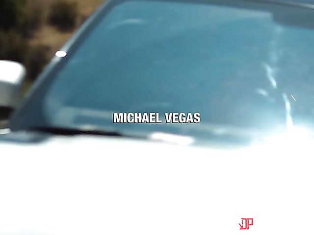 Luna Star anal with Tommy Gunn by the pool