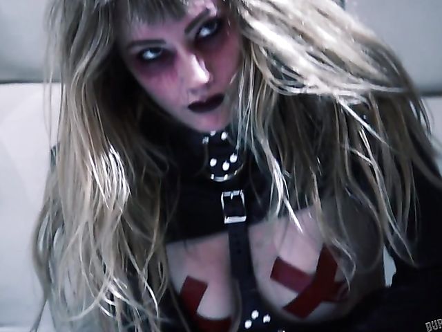 Straight jacket sex with insane Ivy Wolfe