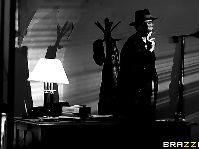 Anna Polina anal with hung detective Danny D