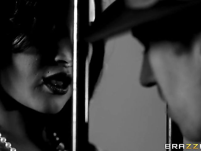 Anna Polina anal with hung detective Danny D