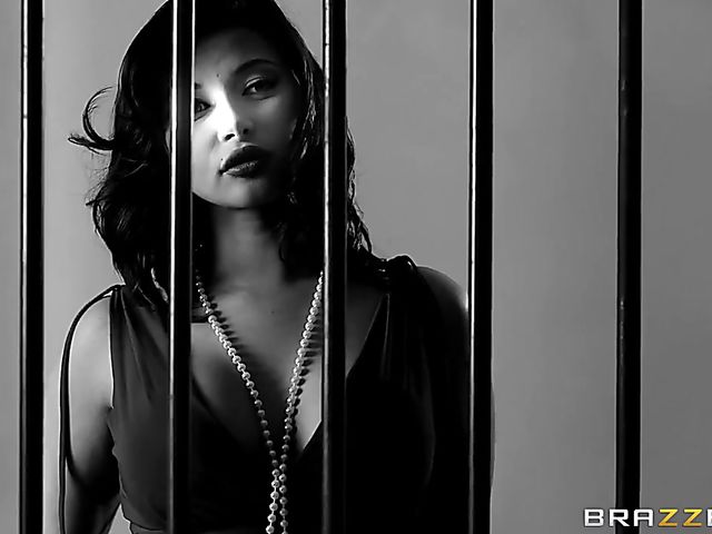 Anna Polina anal with hung detective Danny D