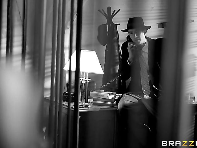 Anna Polina anal with hung detective Danny D