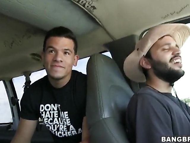 Avona Dominica's squirting pussy fucked in the streets