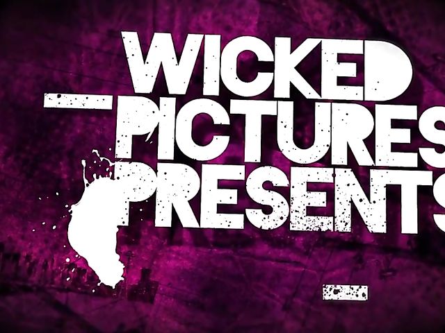 Drunk threesome with Anikka Albrite and Teal Conrad