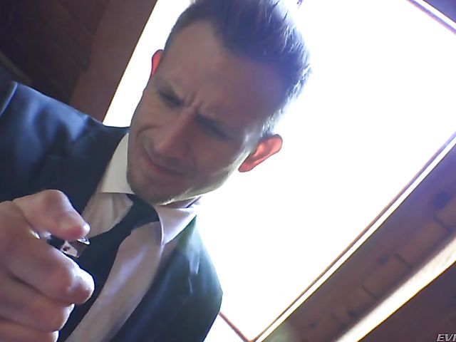 Hardcore anal with young bitch Holly Hendrix