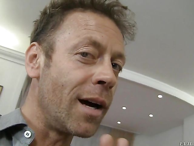 Rocco Siffredi anal with 18-year-old Betti