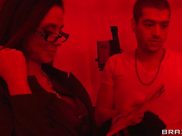 Darkroom fuck with huge tit MILF Ariella Ferrera