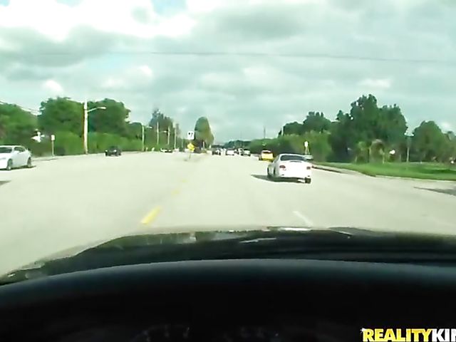 Asian slut Sunisa Jade just can't say no