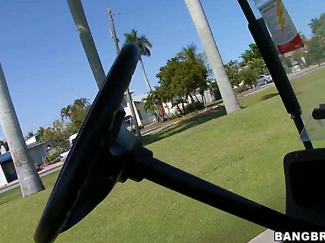 Busty redhead MILF Joslyn James plays golf and fucks