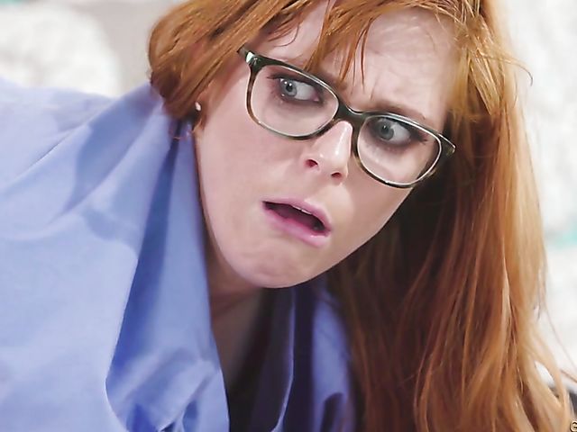 Adriana Chechik - Lesbian anal fisting with doctor Penny Pax