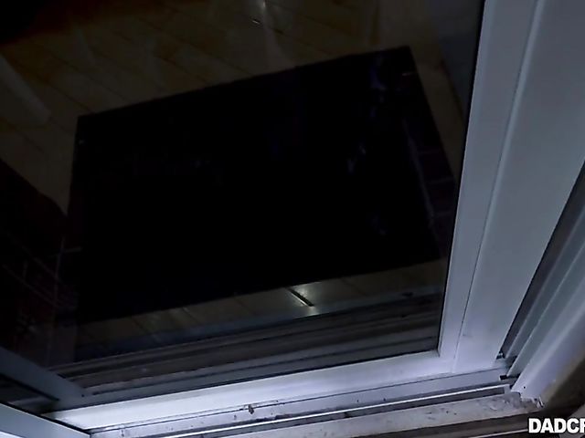 Sofie Reyez - Stepdaughter POV with her lucky stepdad