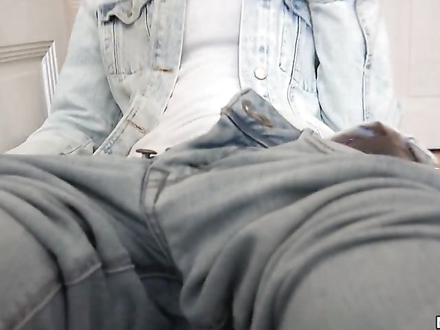 Russian redhead Alice Marshall gets nailed in Budapest