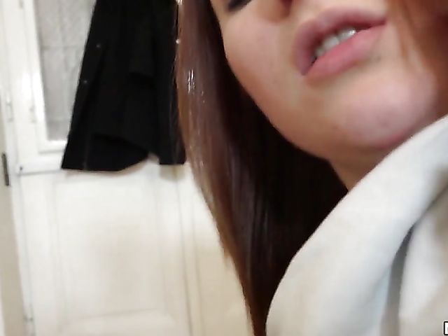 Russian redhead Alice Marshall gets nailed in Budapest