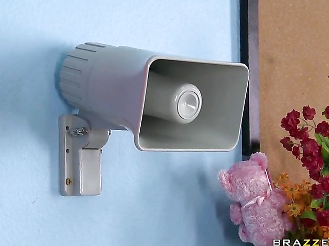 Big boobs fuck with frisky blonde Briana Blair