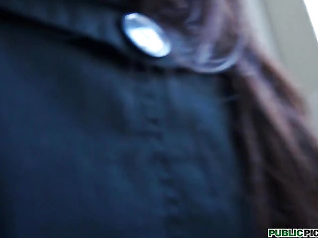 Jessica Koks - Public blowjob in the backseat and fuck