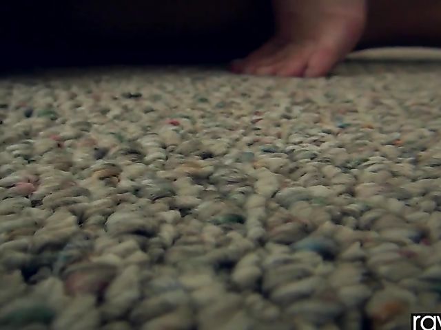 Redhead tattoo babe Tana Lea gets rammed