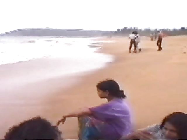 Real indian amateur gets banged by a white guy