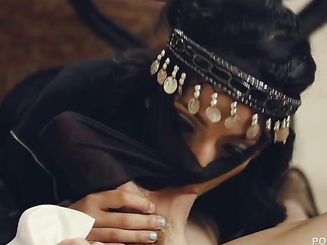 Pakistani porn with disobedient Nadia Ali